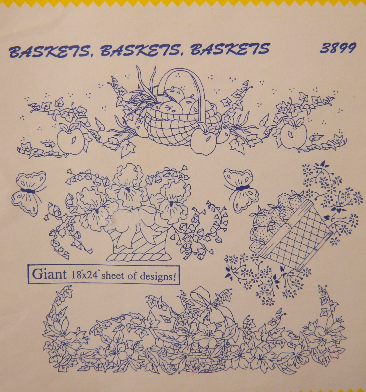 Aunt Martha's Embroidery Iron On Transfer Pattern 3899