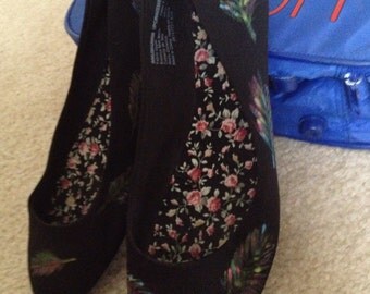 Handpainted Feathered Ballet Flats