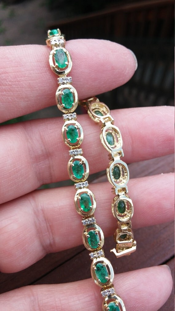 10k Gold Diamond Emerald Tennis Bracelet