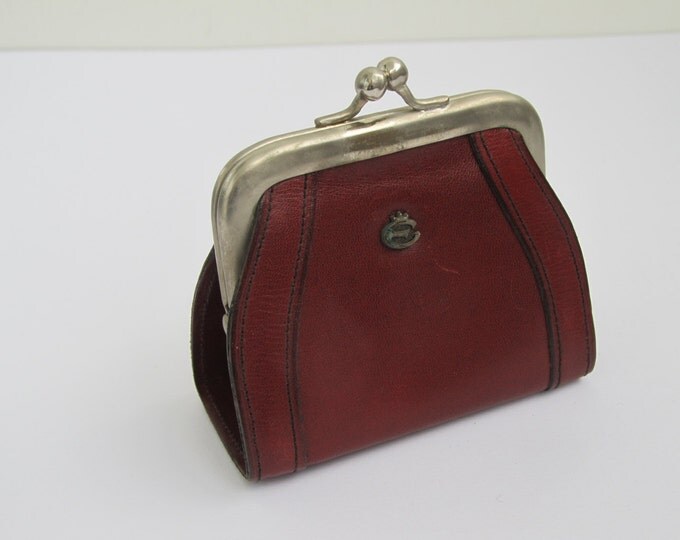 Red coin purse by Creation Esquire, vintage Burgundy leather wallet, 1970's ladies household budget purse