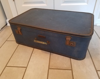 Vintage Suitcase Travel Pet Bed - Large (Dark Blue)