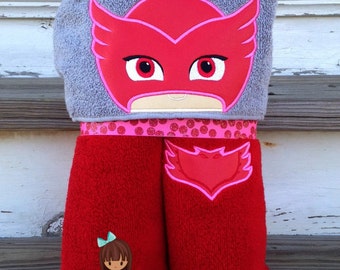 Bedtime Heroes Hooded Towel PJ Masks Owlette