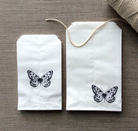 20 White or Kraft Butterfly Favor Bags butterfly by BethAndOlivia