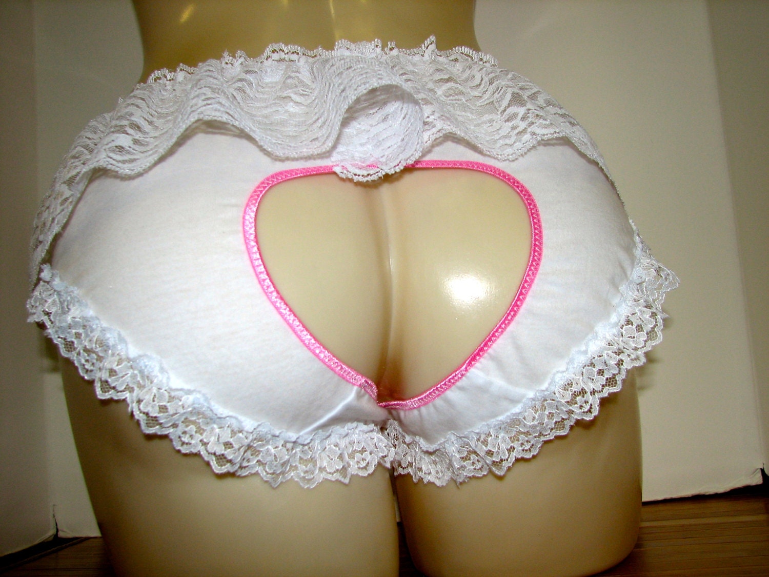 Lacy Crotchless Sissy Panties Vintage Or Pinup Girl Flare
