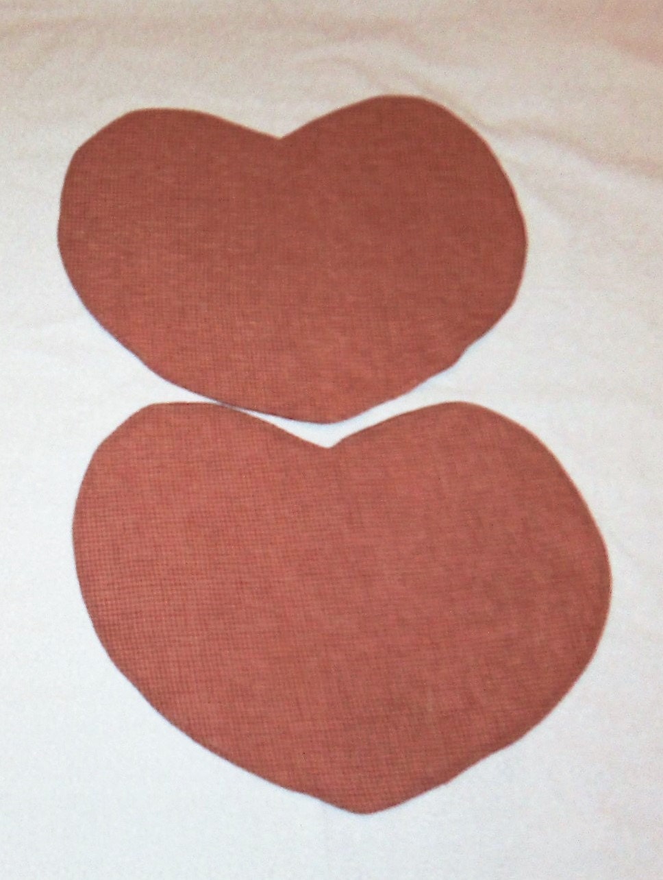 Quilted Placemats Heart Shaped Country Red by entirelyhomemade