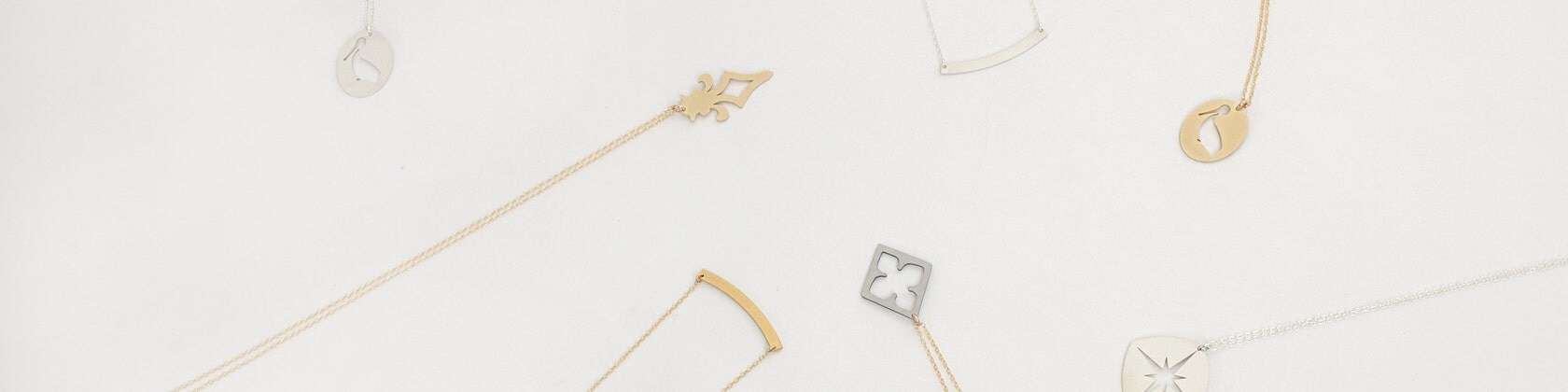Pot Mystère De Bijoux - Thème Floral | Bijoux Délicats Et Féminins En Surprise