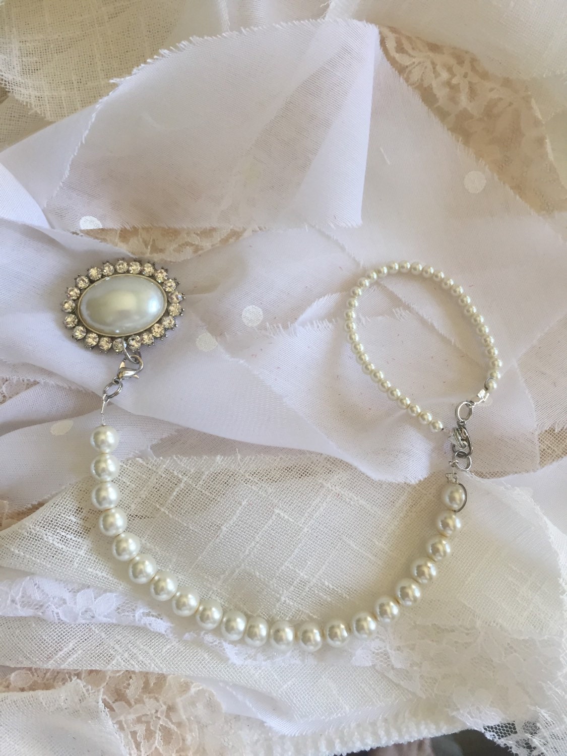 Pearl & Crystal Pacifier Clip