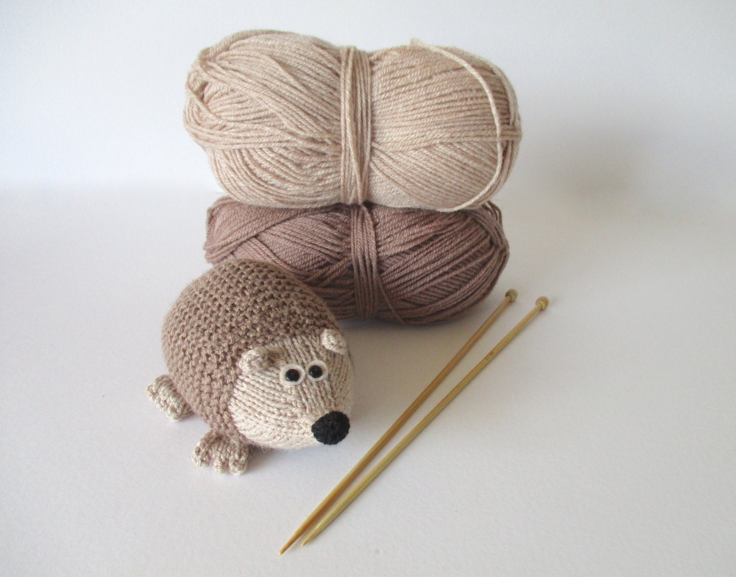 Spike the Hedgehog and Moe the Mouse toy knitting patterns