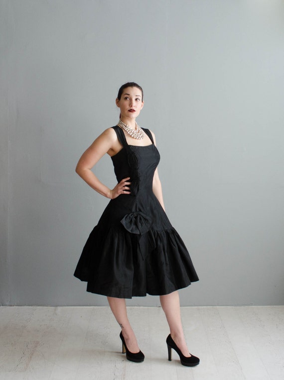 50's cocktail attire