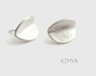 MInimalist Stud Silver Earrings - Everyday Silver Stud Earrings - Simple Artisan Stud - Elegant Round Stud Earrings - Contemporary Jewelry