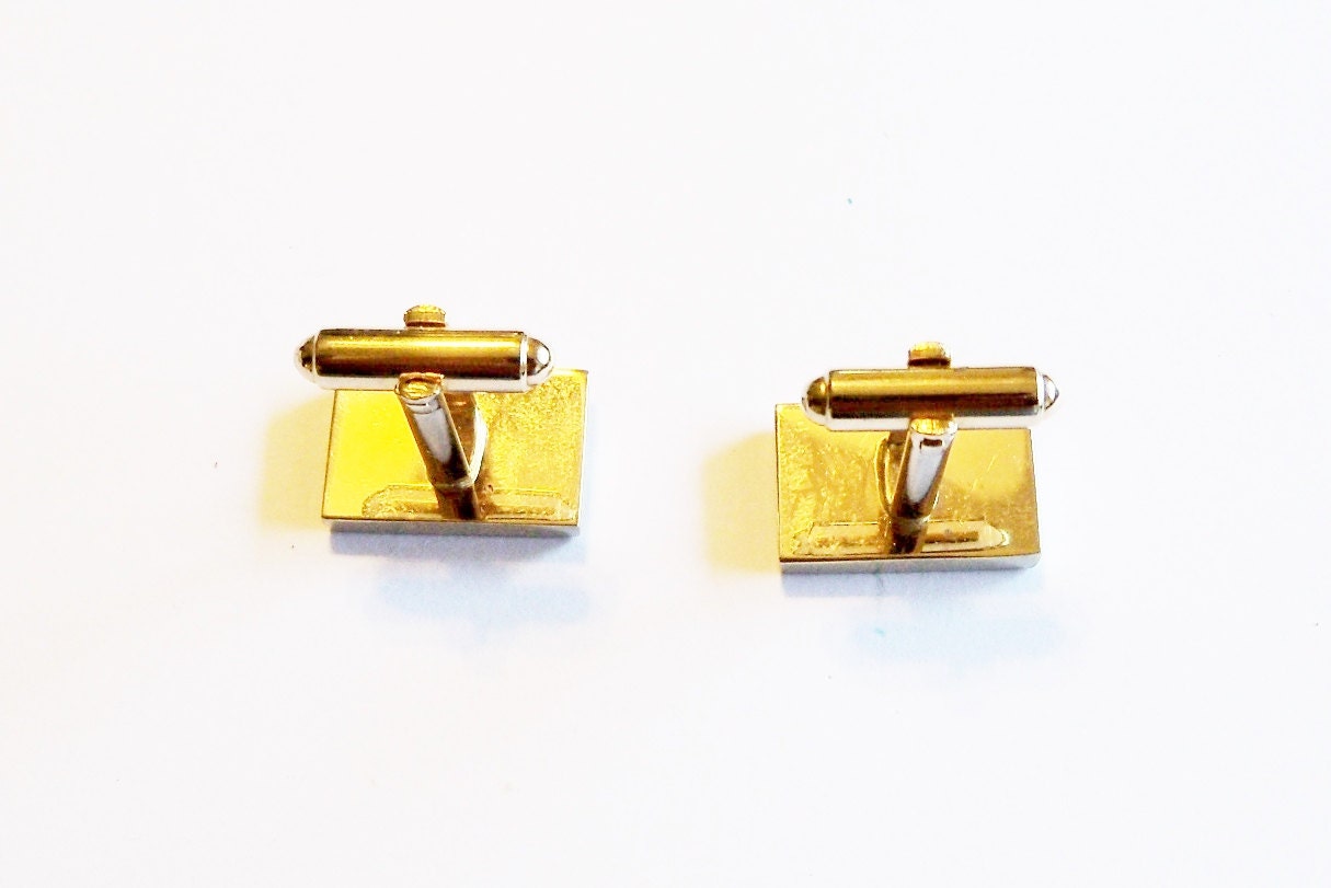 Christmas Sale 2 Vintage Cuff Links Gold Tone Wedding Cufflinks