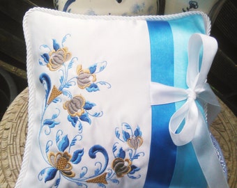 Norwegian Rosemaling Embroidered Wedding Ring Bearer Pillow