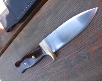 Very Fine American Made, Custom Hand Made, Hunting, Back Packing Knife 52100 Steel Blade. Cocobolo Handle, With Leather Sheath