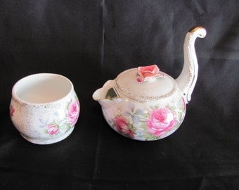 Lefton Creamer and Sugar Bowl with Pink Roses