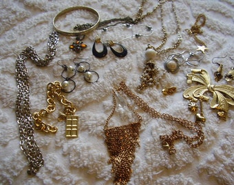 SALE/ Jewelry Destash Lot