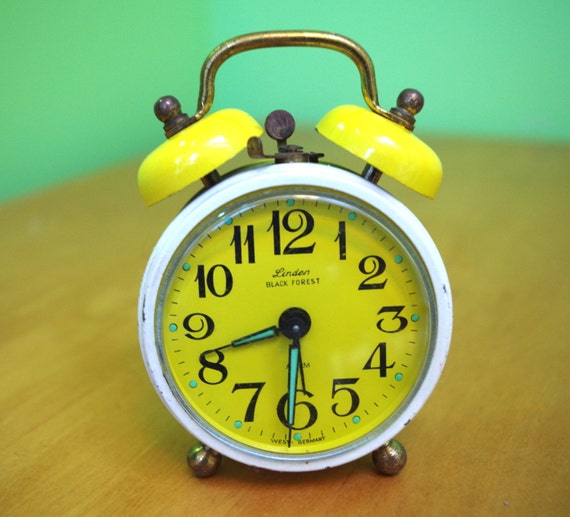Vintage 1970s Linden West Germany Yellow Wind Up Alarm Clock