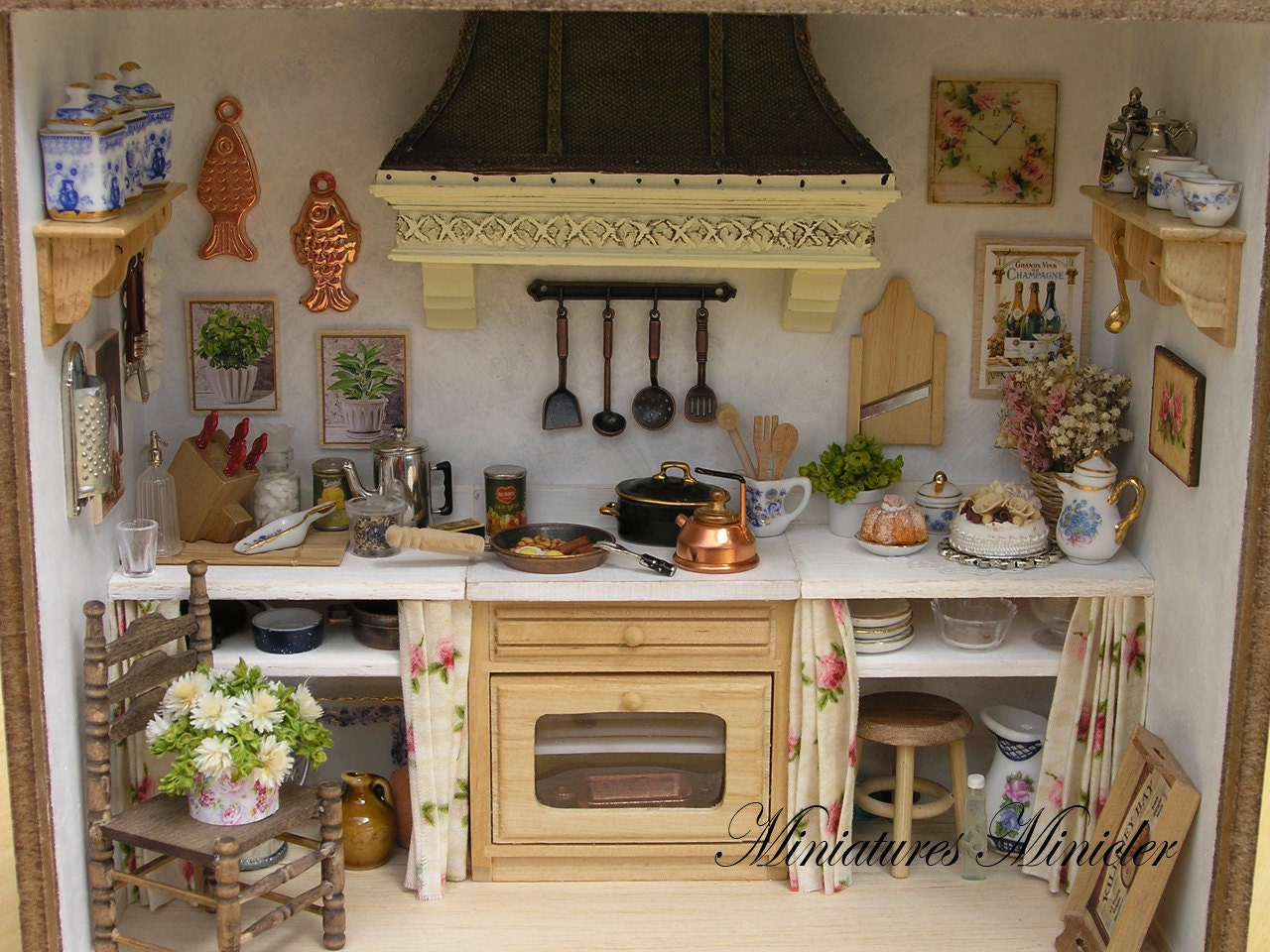 pin by gonobobel on toys dollhouse kitchen miniature kitchen doll house