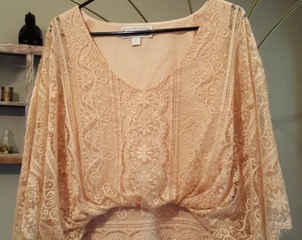 Gorgeous Vintage Peach Lace Shirt