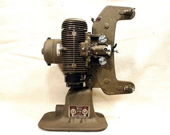 Vintage Bell & Howell Regent Design 122 Movie Projector