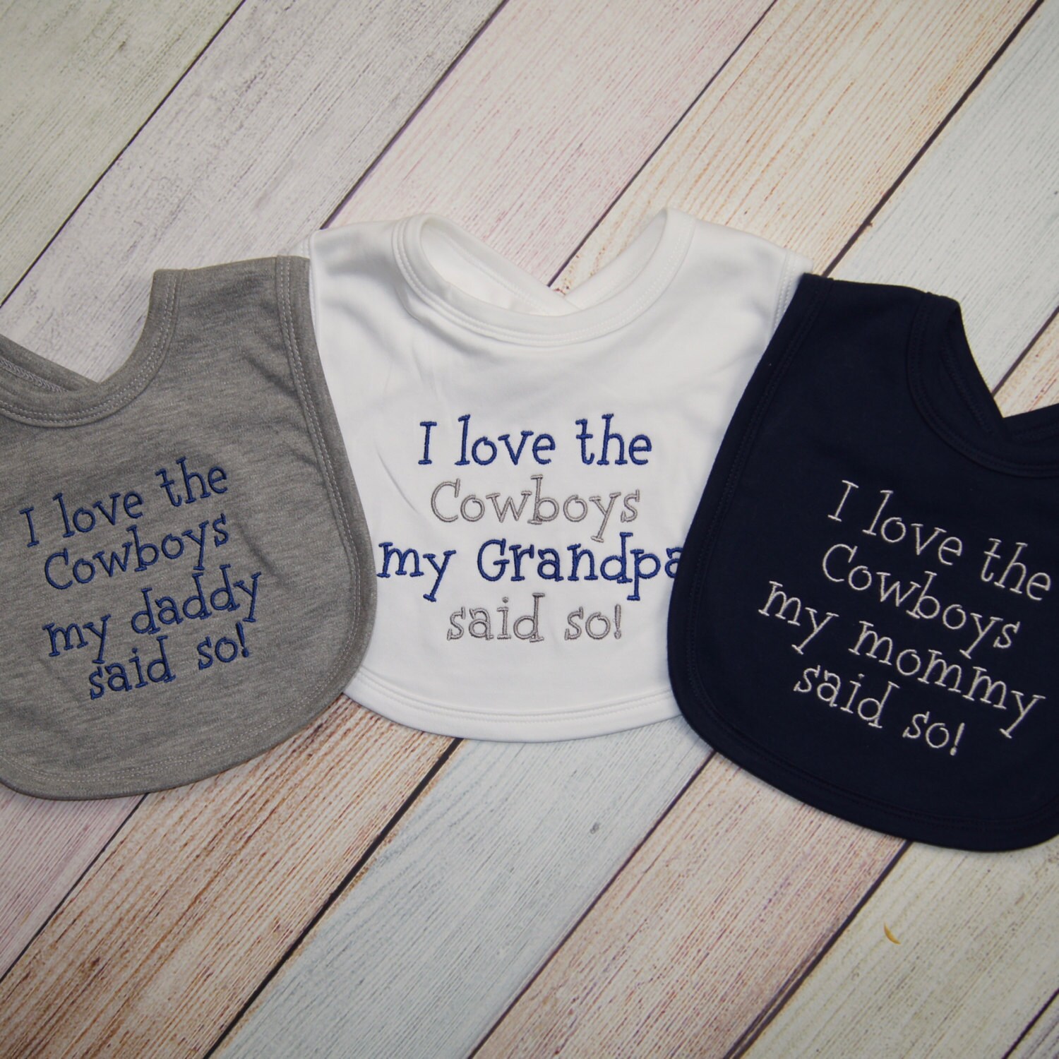 Dallas Cowboys Baby Etsy Dallas Cowboys Football Fan Embroidered Bib I Love The Baby
