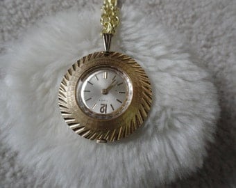 Vintage Timex Necklace Pendant Wind Up Watch