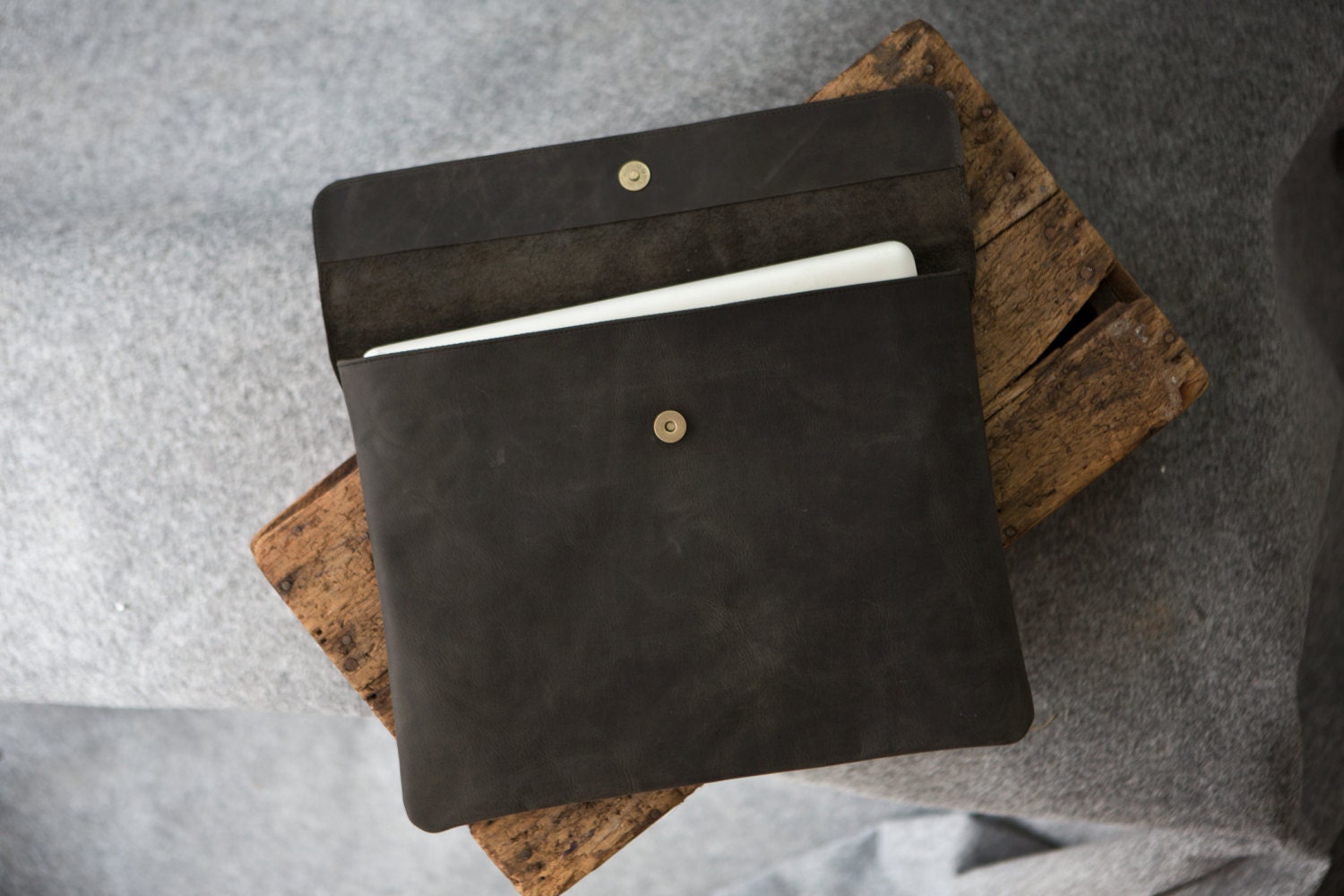 Leather laptop sleeve Black leather laptop cover by EMILISTUDIO