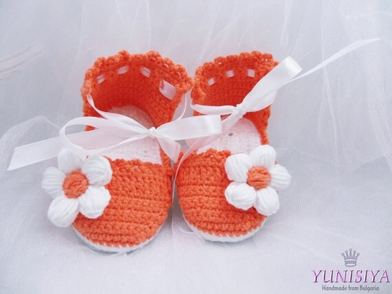 shoes crochet newborn pattern girl Girl Baby Crochet Flip Booties, Baby Shoes, Shoes Crochet Flops, Baby