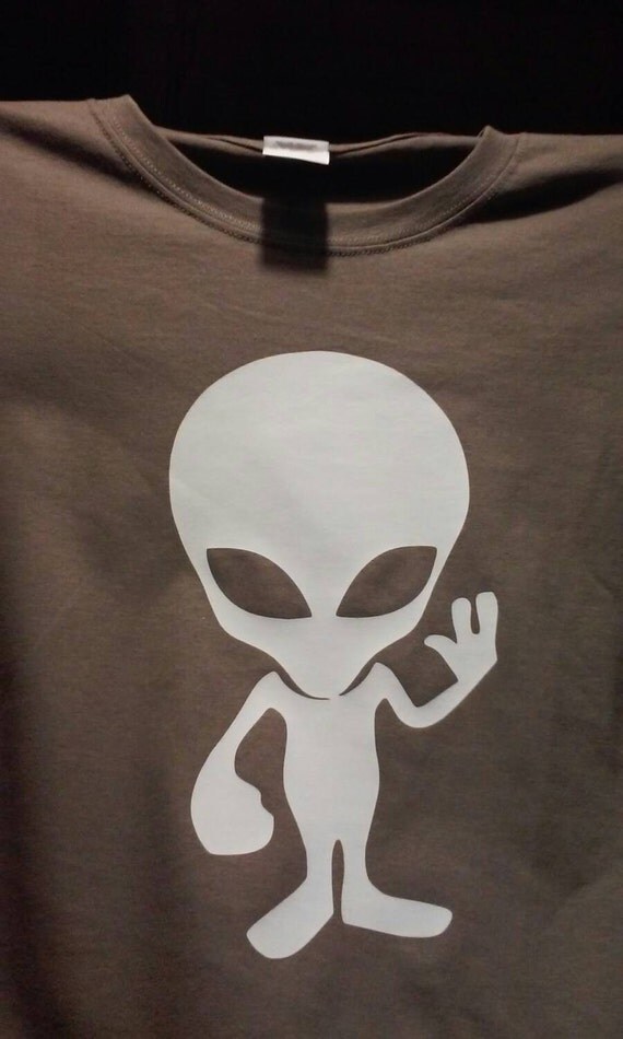 alien peace sign shirt