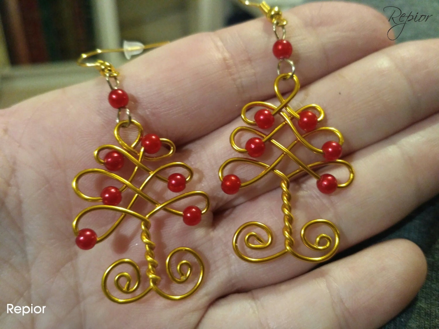 Wire Wrapped CHRISTMAS TREE earrings Handmade Xmas by Repior