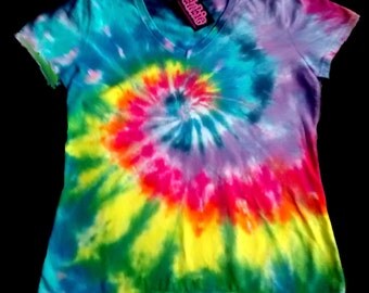 Rainbow Spiral V Neck Tie Dye Shirt 9 oz