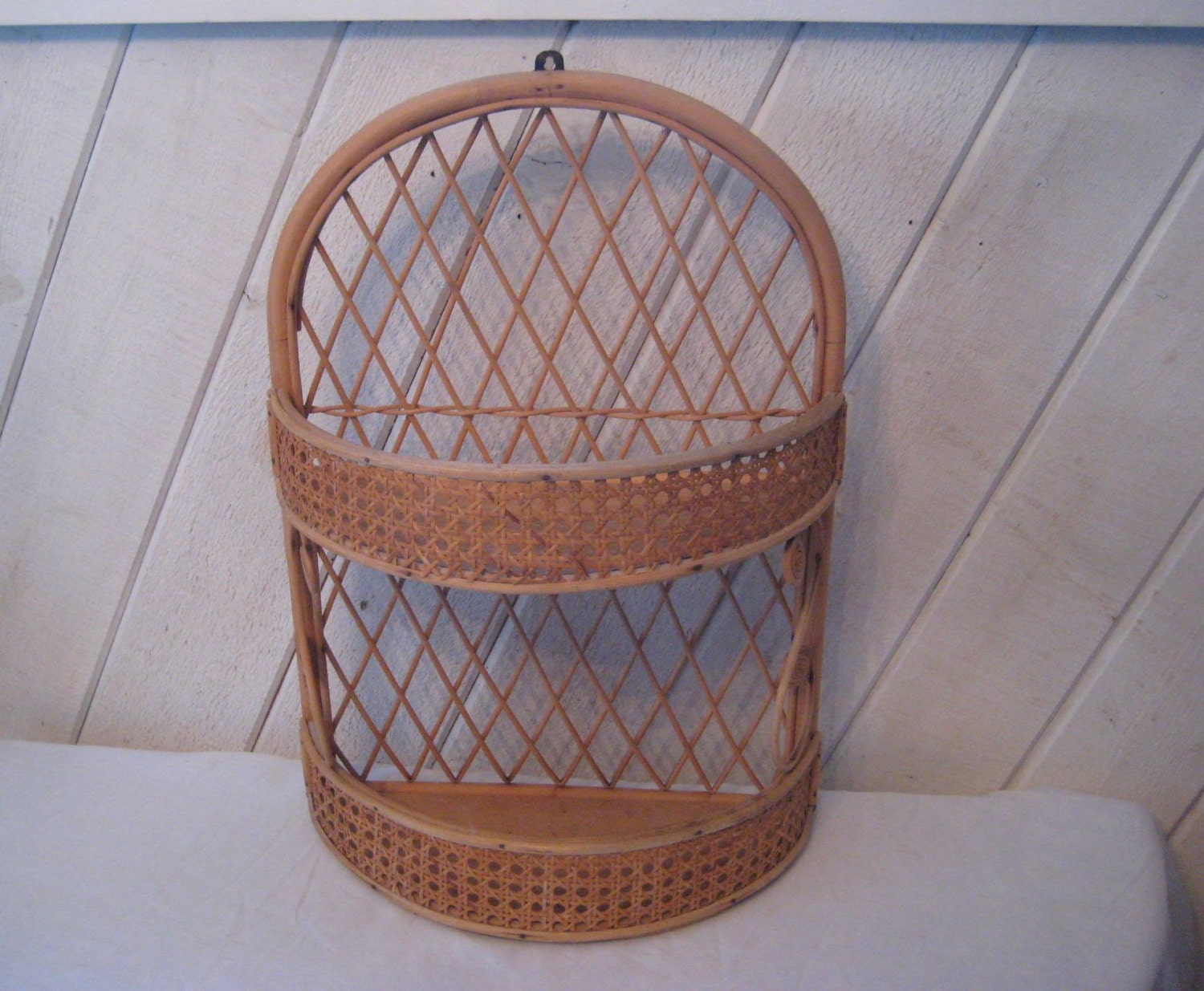 Wicker wall shelf for bathroom