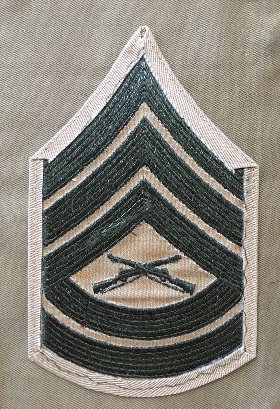 Vintage US Army Gunnery Sergeant Chevron Patch Shoulder Sleeve