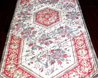 Patchwork quilted table runner, moda French General border fabric, country chic table topper