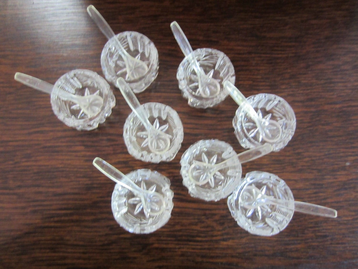 Vintage Set of 8 Cut Crystal Salt Cellars With 8 Spoons Cut