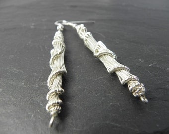 Caoimhe, cocoon earrings woven in sterling silver