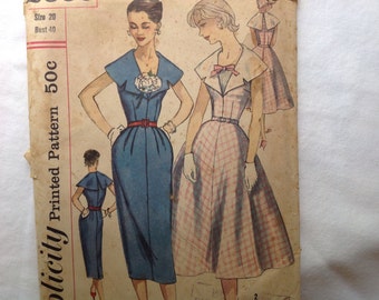 Simplicity Pattern 2000 from the 1950s