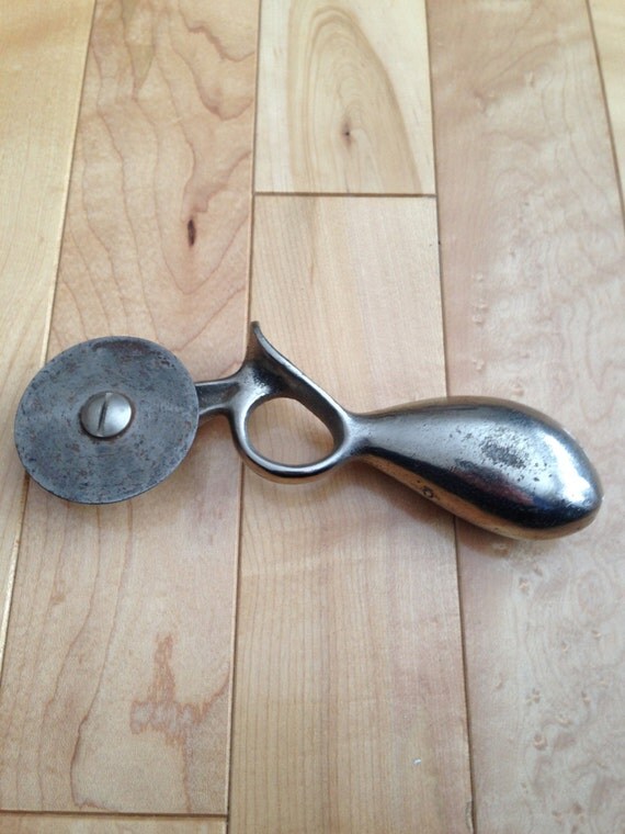 vintage wallpaper cutter Vintage Cutter Metal SimplyAgain Trimmer by Vintage Wallpaper