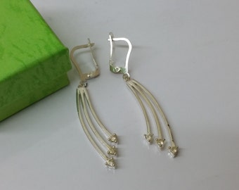 925 Silver earrings with Crystal trim SO225