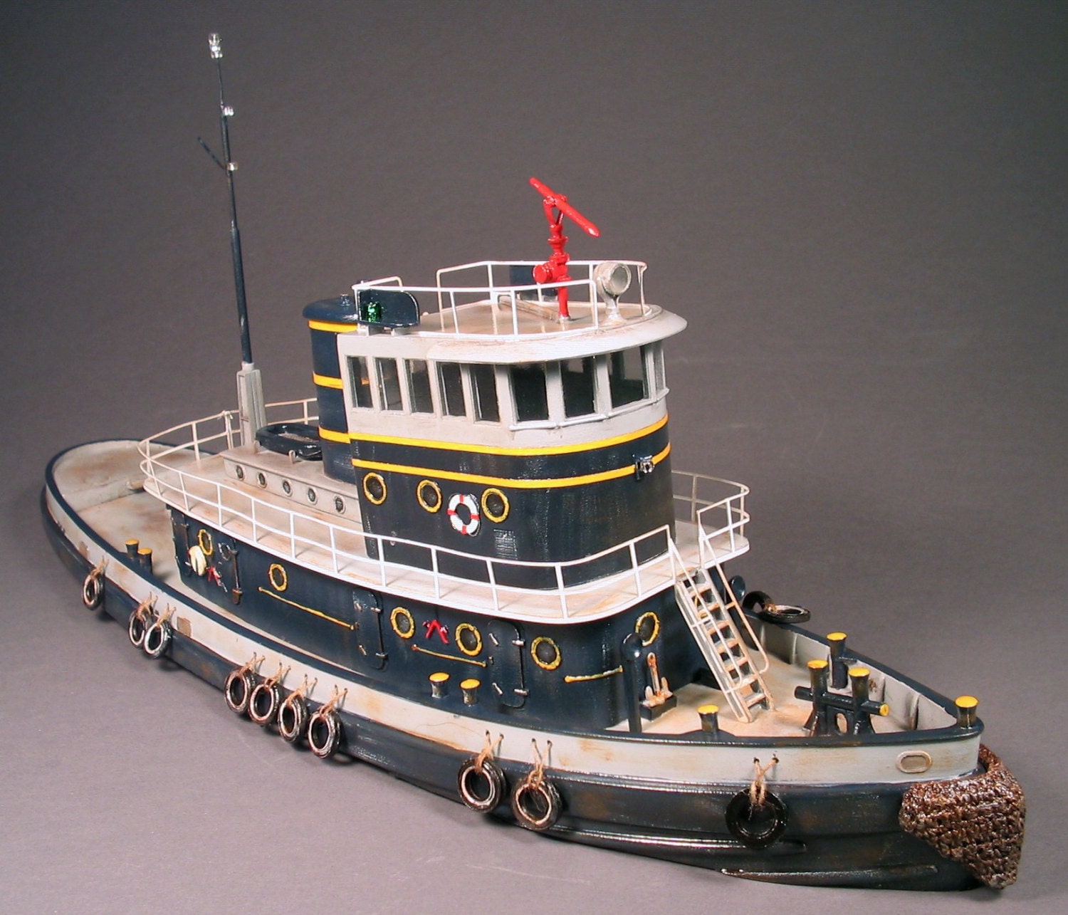 HO 1:87 scale 92' Diesel Railroad Tug Kit Waterline Hull