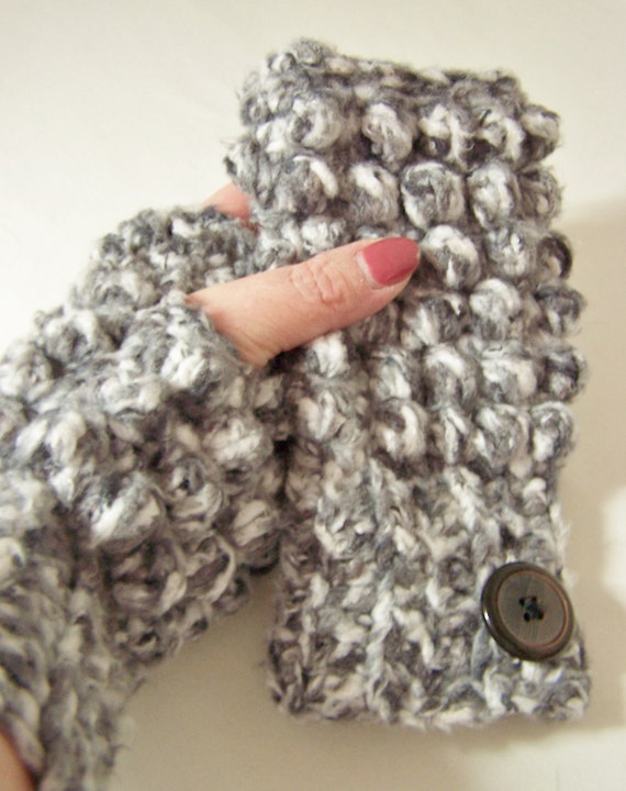 Cream & Black Bamboo Fingerless Gloves Knitted by KNITTEDLtd