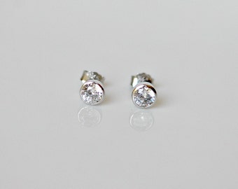 Diamond stud earrings, sterling silver, 4mm or 6mm, round, cz cubic zirconia, minimal, simple, classic jewelry, womens gift, Marley