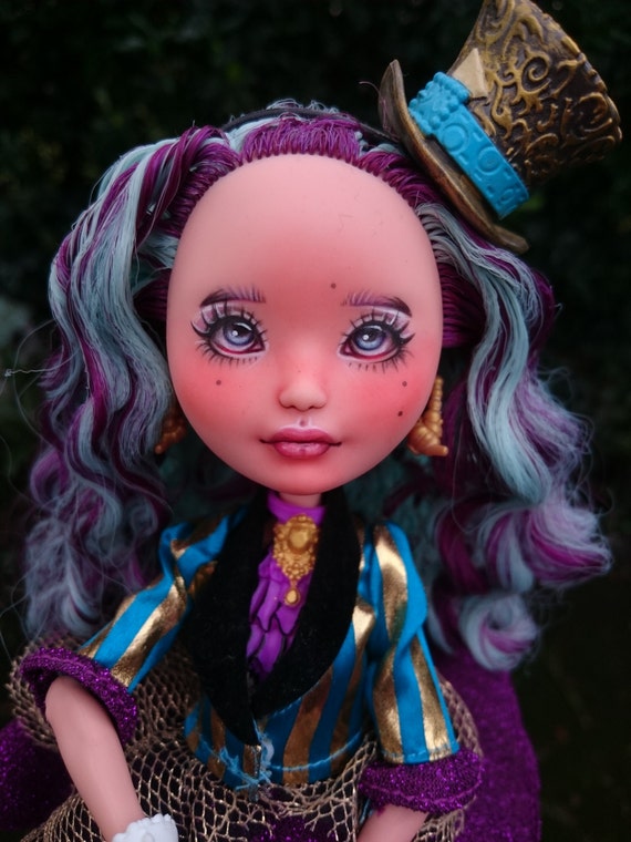 Ever After High Repaint OOAK Maddie Hatter Legacy Day