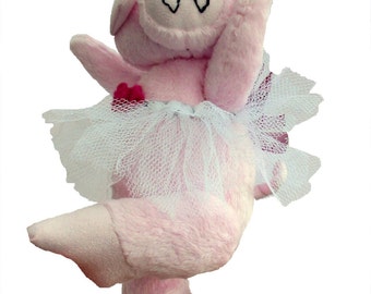 Priscilla Piggles digital piglet sewing pattern