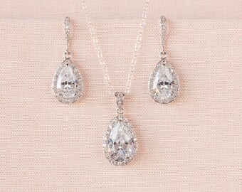 Crystal Bridal Earrings. Crystal wedding earrings, Crystal Pendant, Bridesmaids jewelry, Ariel Bridal Jewelry SET