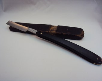 A. Eickhoff Straight Edge Razor, in case, c. 1880's