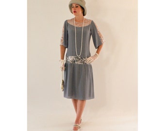 Grey Great Gatsby dress with elbow-length sleeves, 1920s dress, flapper costume, Charleston dress, Roaring 20s fashion, Downton Abbey dress