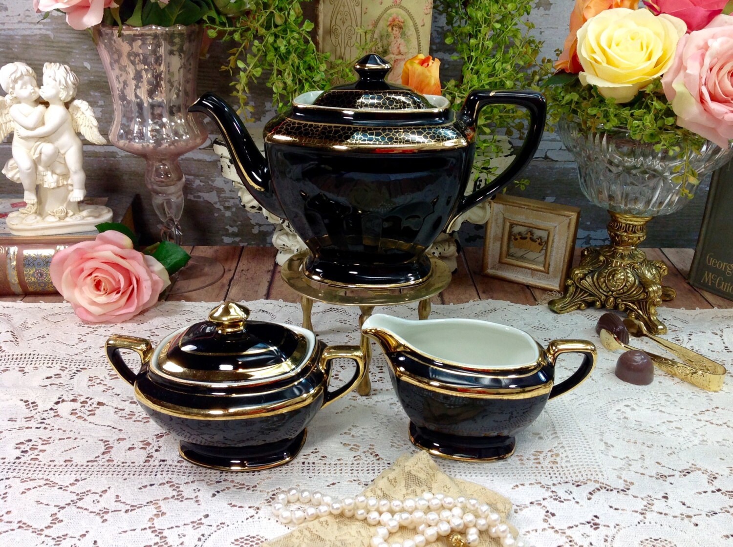Elegant Vintage Black and Gold Hall Teapot by ChicPartyCreations