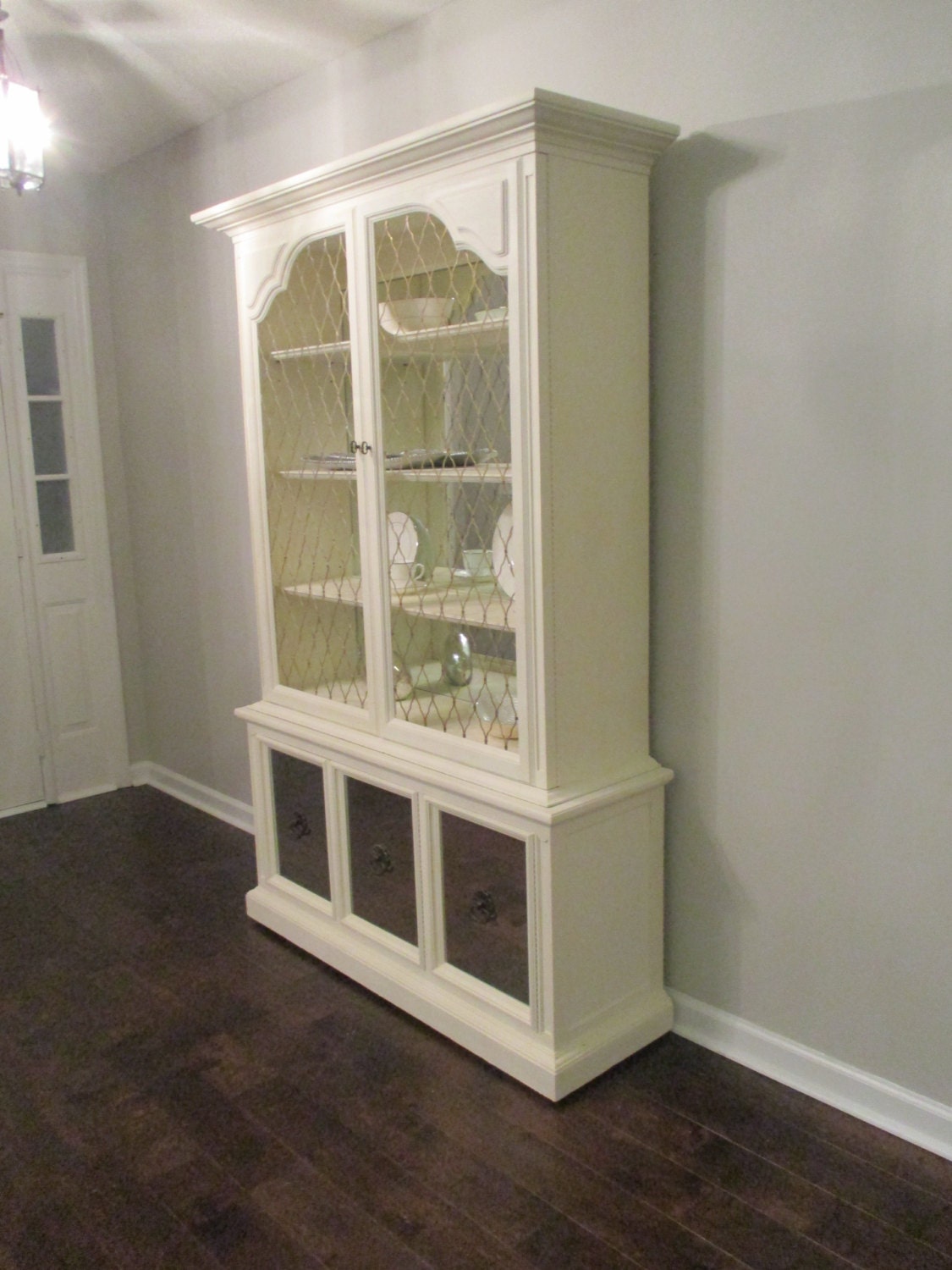 Mirrored China Old White Unique Beautiful