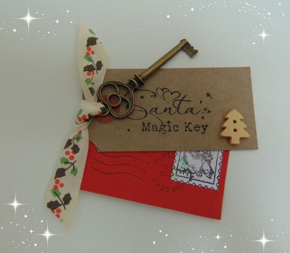 Santa's Magic Key, Santa Key,Christmas Eve Box Tradition, Father Christmas Decoration, Stocking Filler Handmade,With Holly Ribbon.