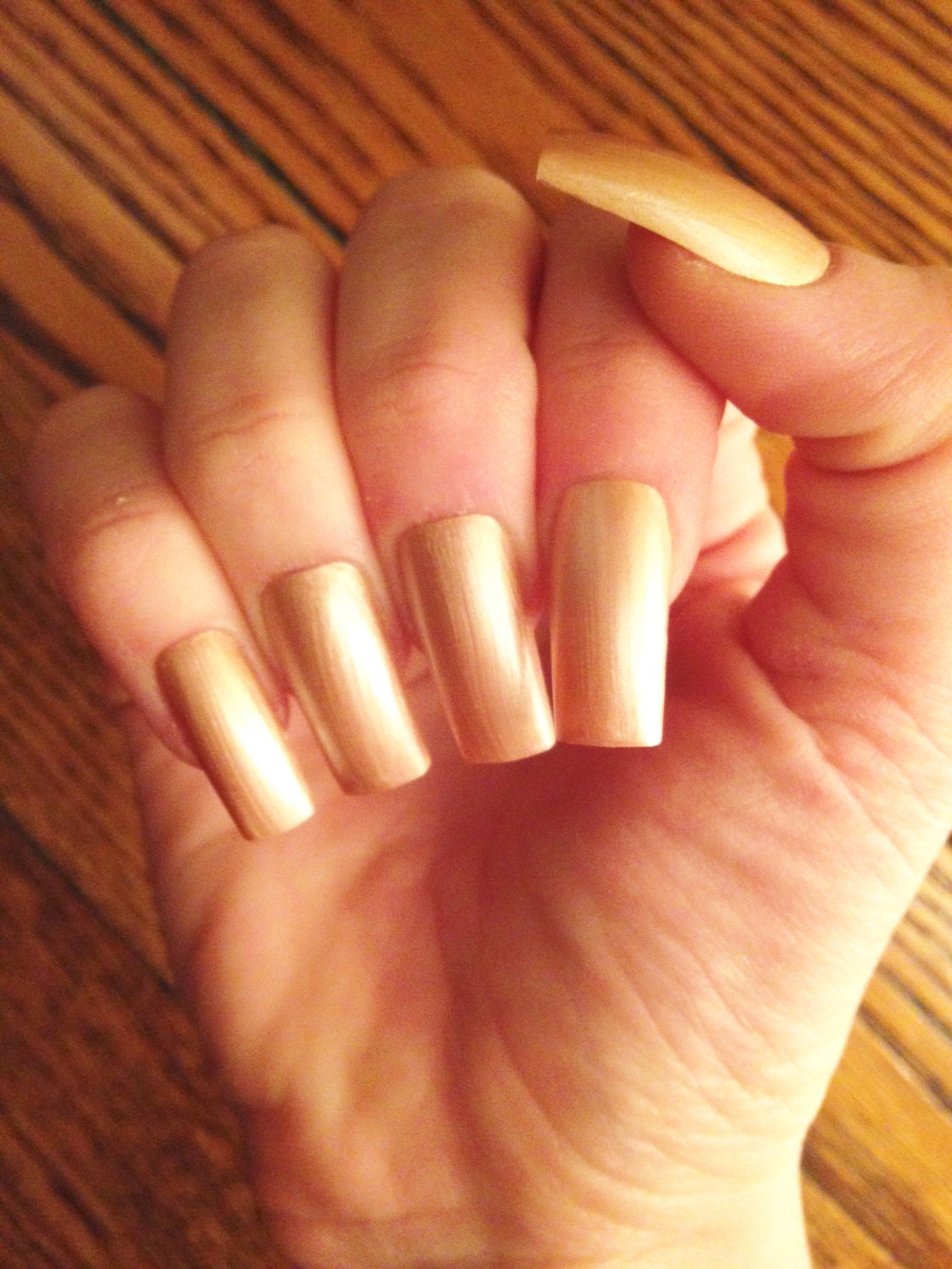champagne gold nails